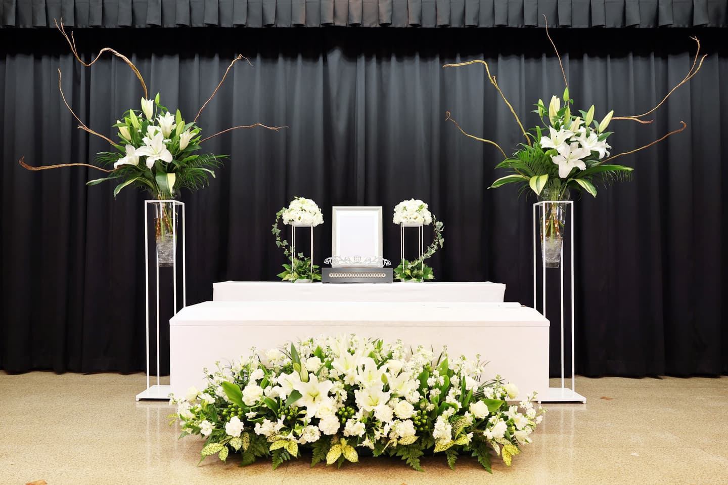 教会葬祭壇例