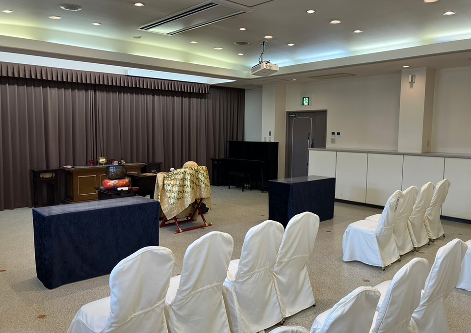 仙台市のご葬儀の斎場 花さいだん中山の葬儀風景