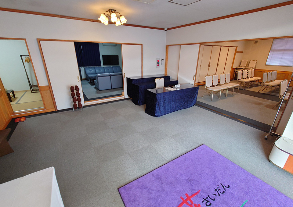 仙台市のご葬儀の斎場 花さいだん北中山のロビー