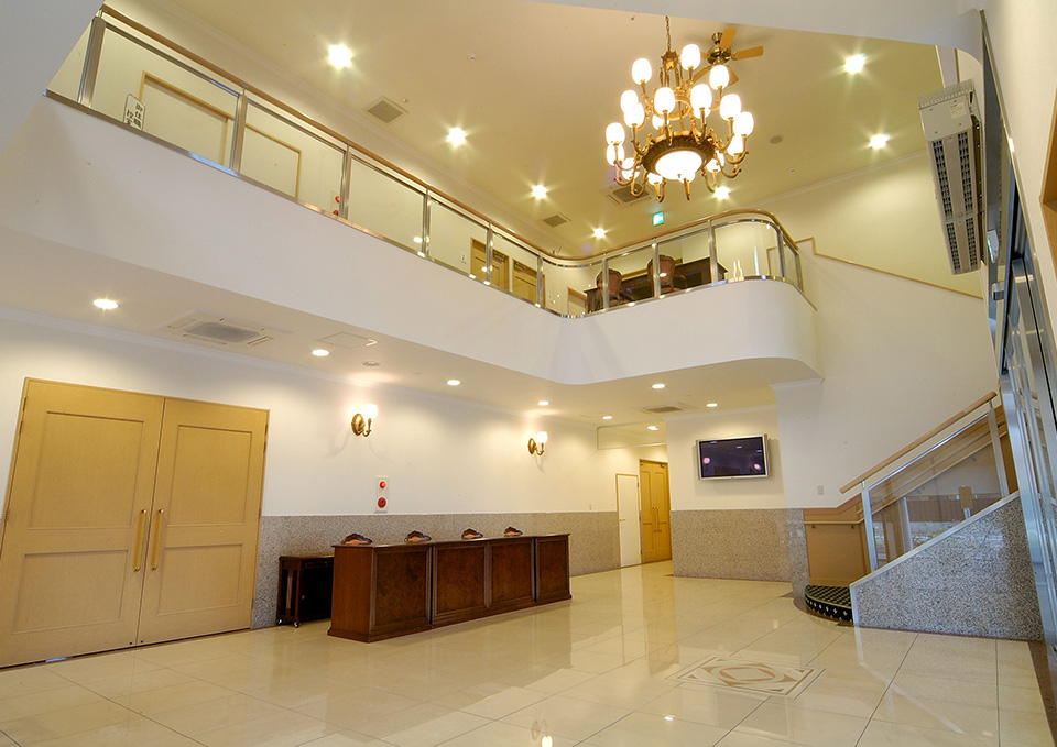 仙台市のご葬儀の斎場 花さいだん愛子のロビー