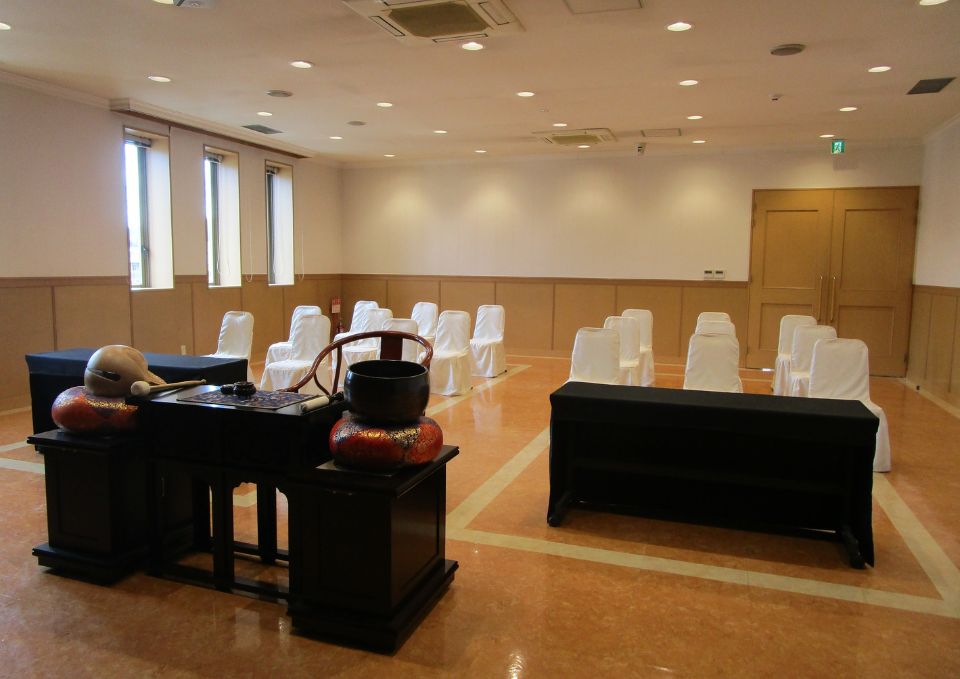 仙台市のご葬儀の斎場 花さいだん愛子の中ホール