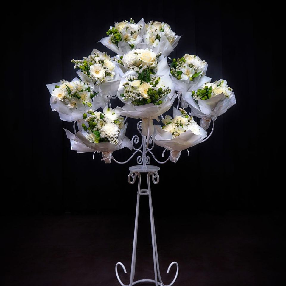 仙台市の花さいだんが提供しているありがとうブーケスタンドの写真