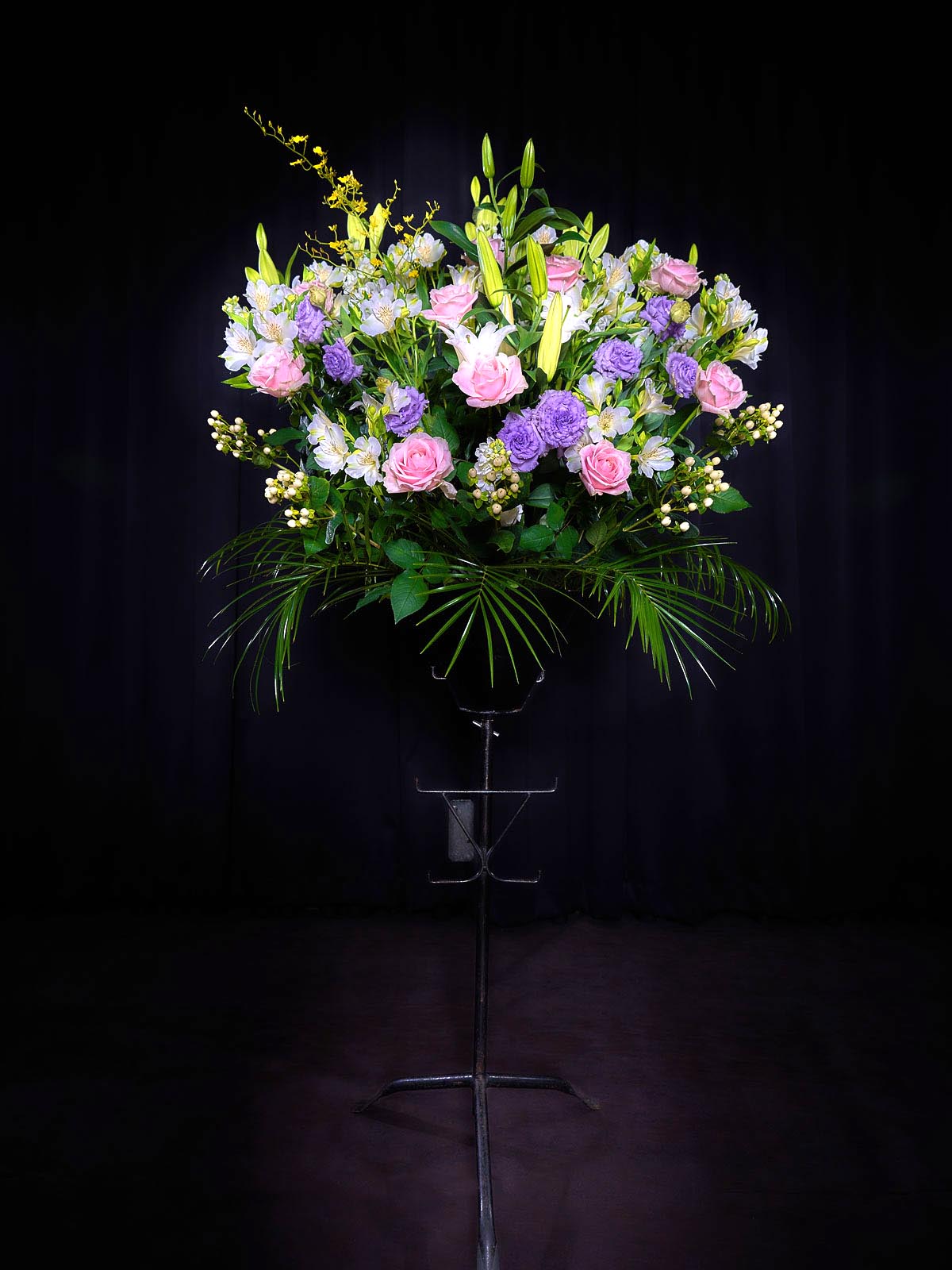 仙台市の花さいだんが提供している洋花生花スタンドの写真